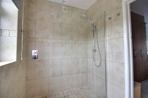 Photo 22- click for photo gallery